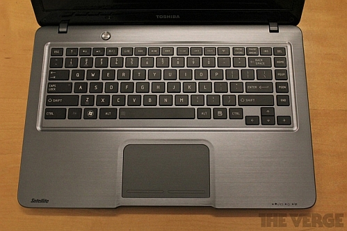 toshiba 14-inch_ultrabook_2