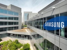 Samsung opens world's largest mobile factory in India